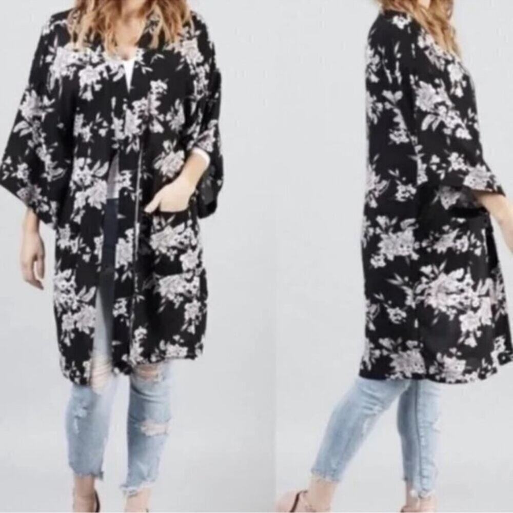 Spiritual Gangster Maya Kimono Floral Wrap Tunic Black White Boho Hippie Casual